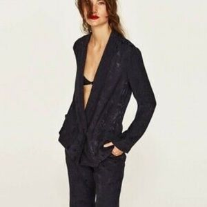 Zara Navy jacquard flowy blazer